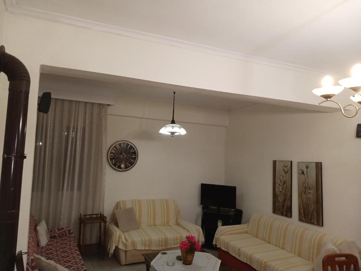 Apartment Marios Soufli Ευρύχωρη Γκαρσονιέρα, 60M2 Στο Κέντρο Souflíon Eksteriør bilde